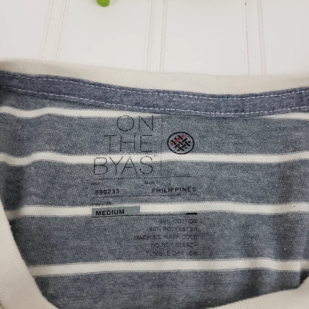 On The Byas Tee Striped T Shirt Gray Light Purple Comfy Lounge size Medium